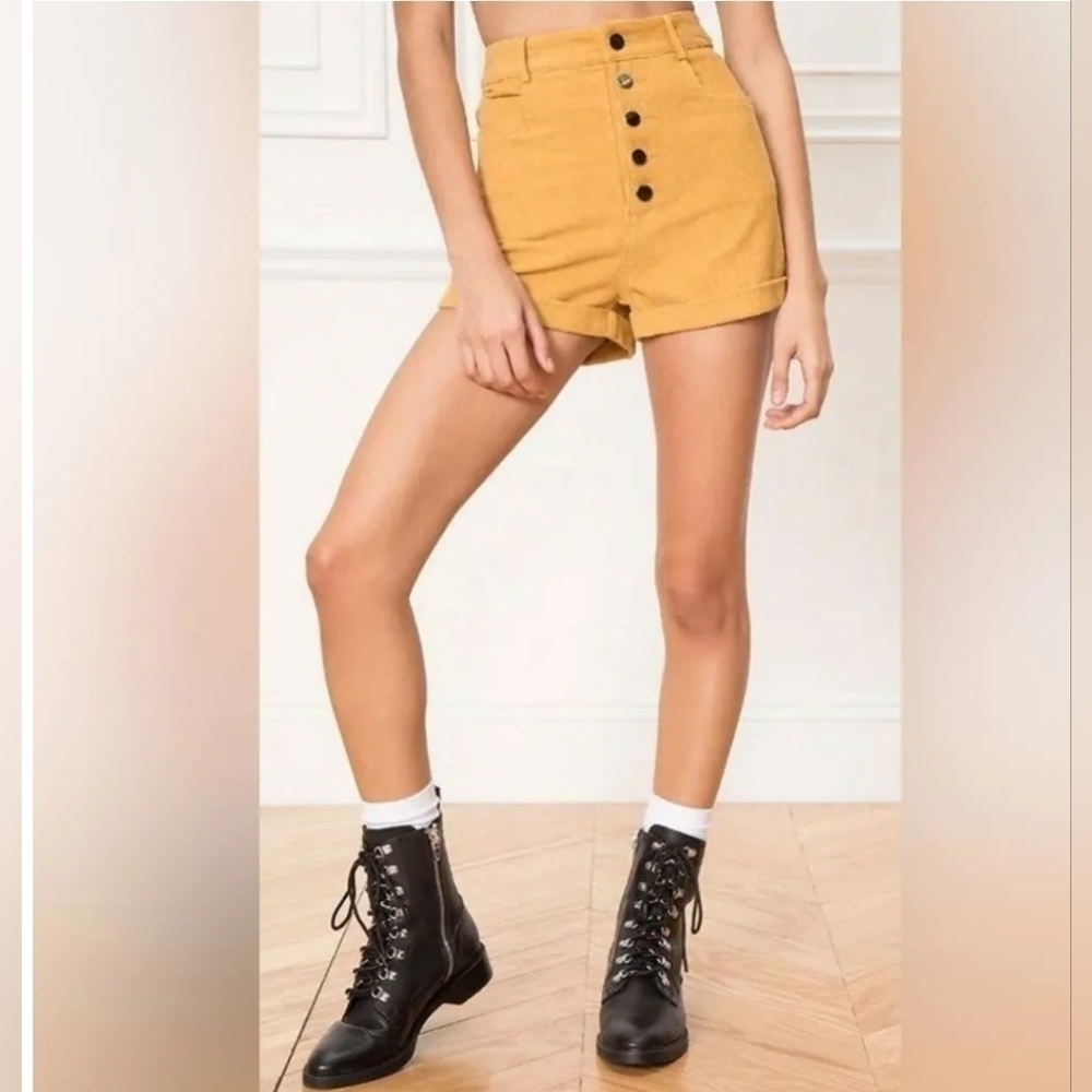 Superdown Shorts | Super Down Francis Cord Shorts | Color: Gold | Size: S |
